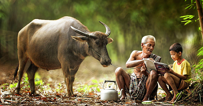 Sống vui vẻ với những người mà tôi quan tâm. (Ảnh: vuanhiepanh.vn)